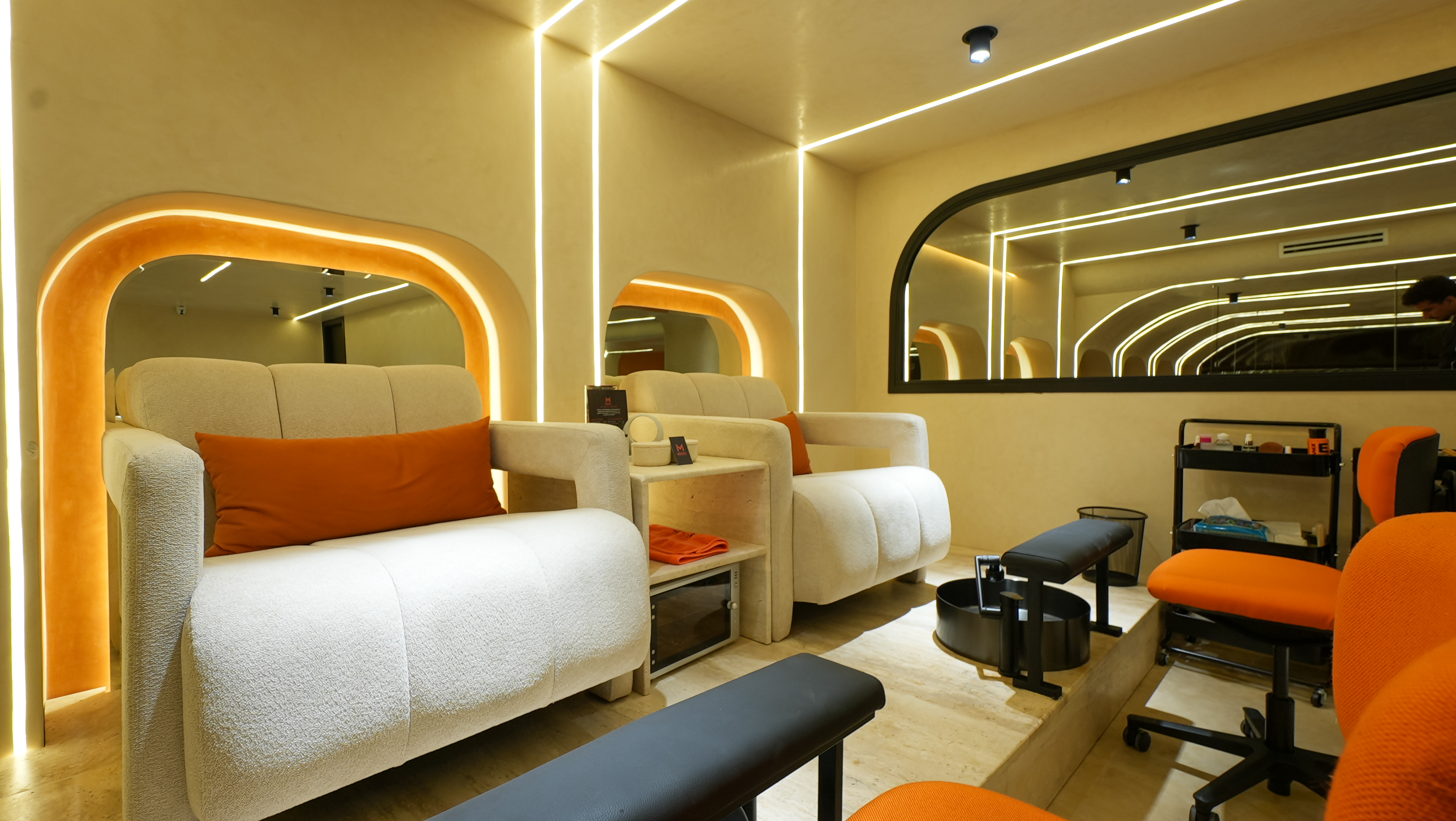 Menzo Barber luxury grooming
